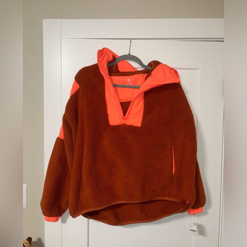 Free People Lead the Pack fleece - Picture 3 of 6
